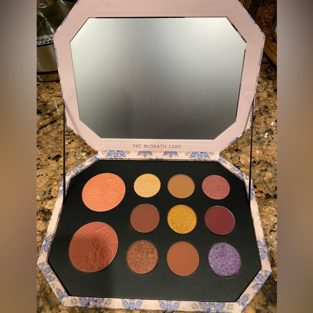 Pat McGrath Blush and Eyeshadow Pallet